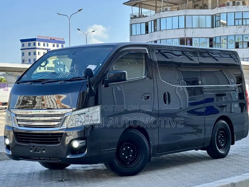 Nissan Caravan 2010 Black