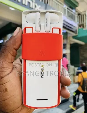 New Nokia 5710 XpressAudio White