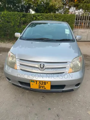 Toyota IST 2003 Gray