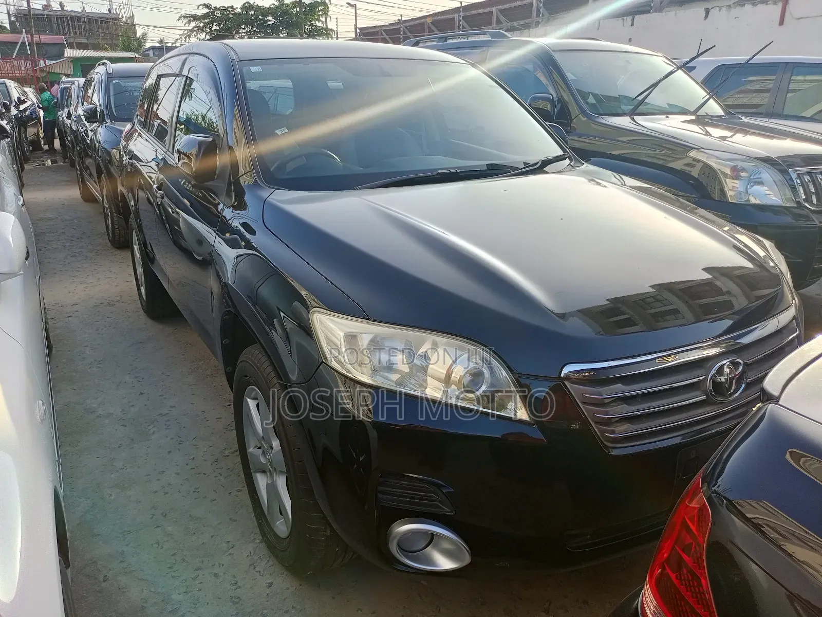 Toyota Vanguard 2010 Black