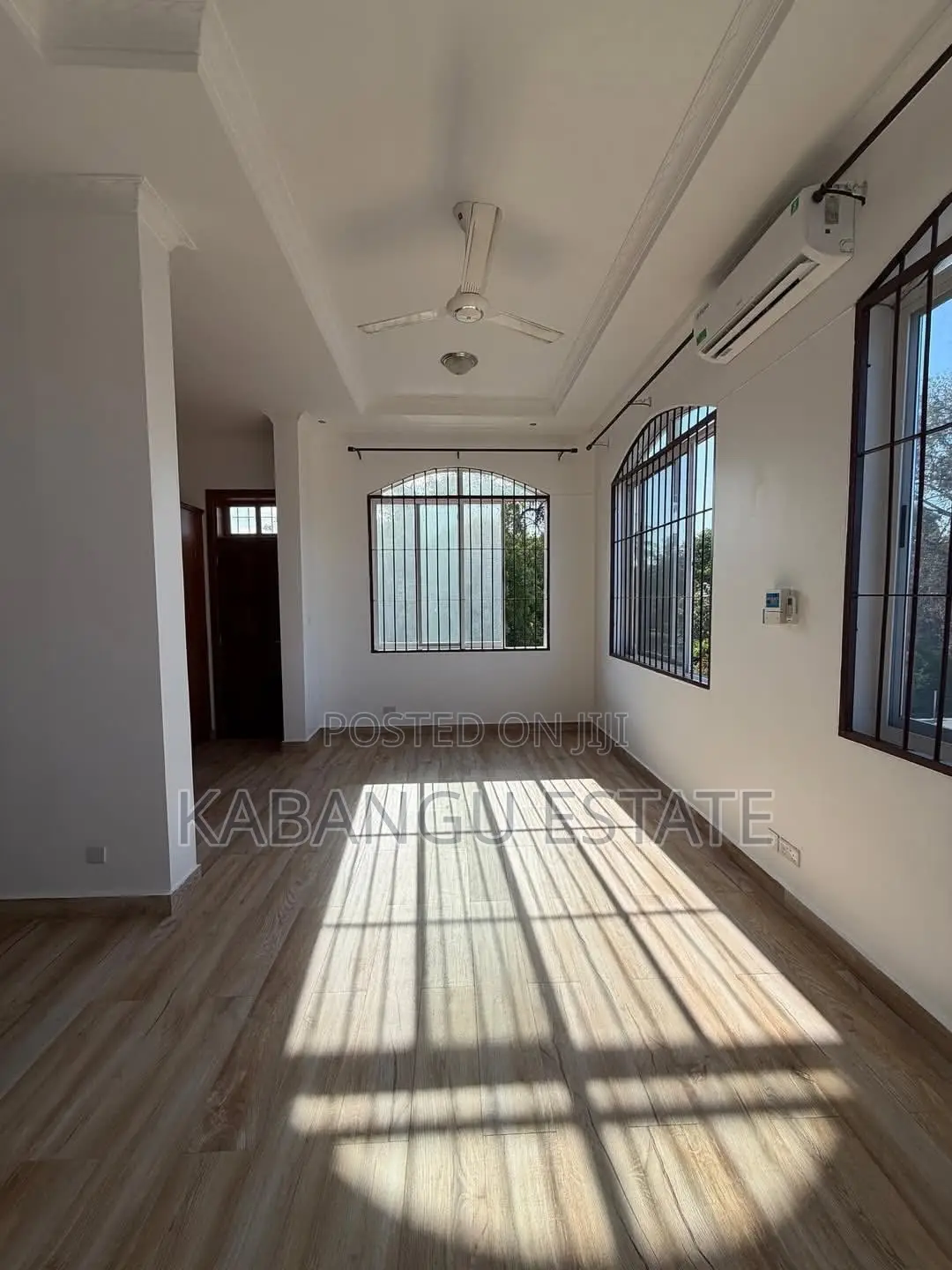Furnished 4bdrm Villa in Oysterbay for rent