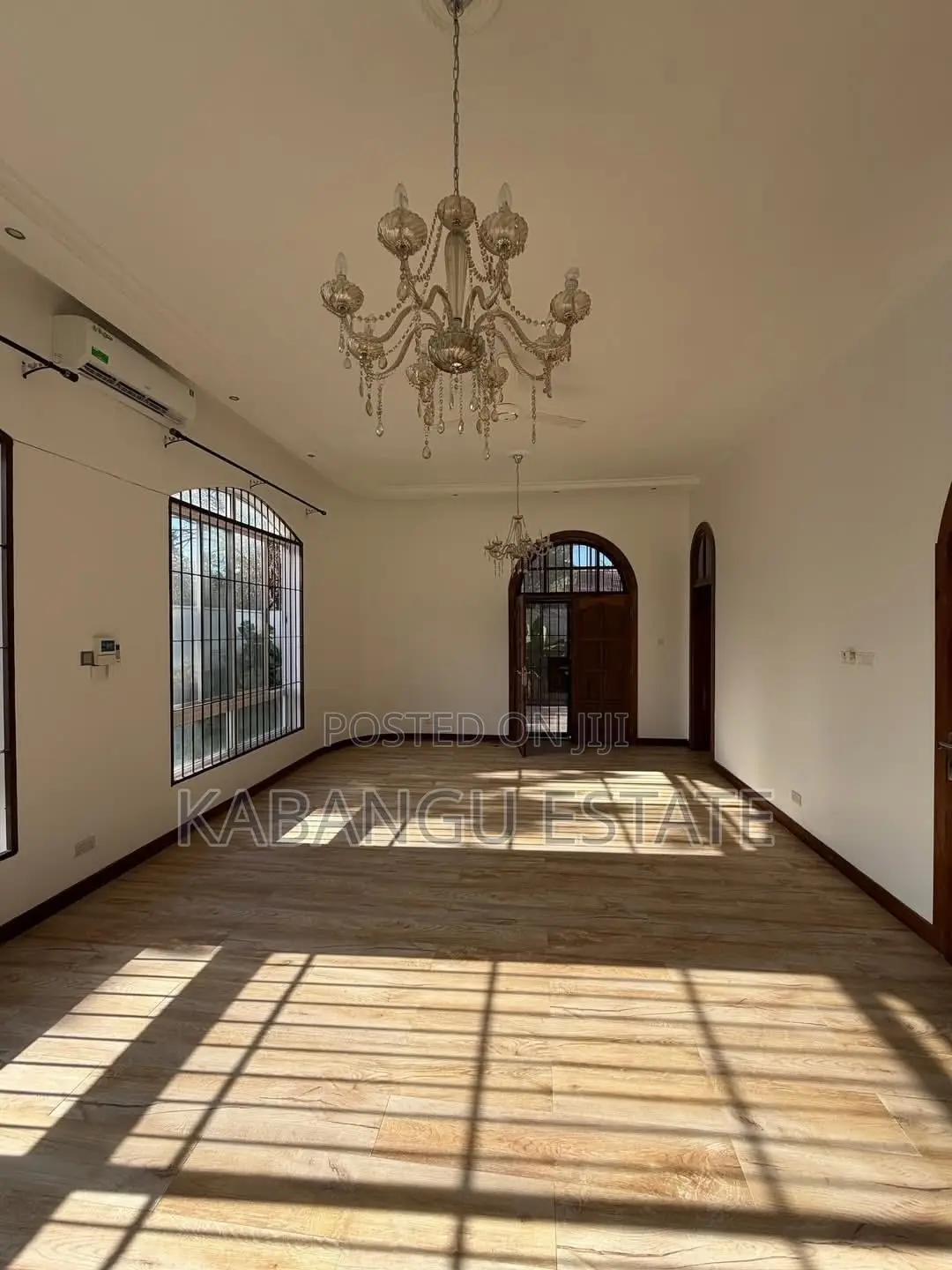 Furnished 4bdrm Villa in Oysterbay for rent