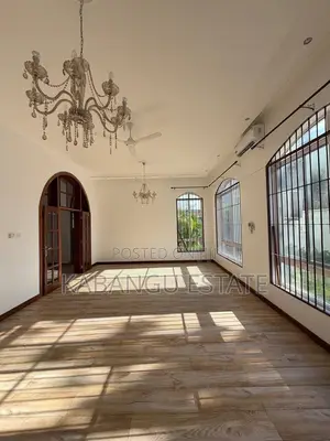 Furnished 4bdrm Villa in Oysterbay for rent