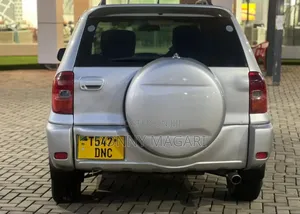 Toyota RAV4 2.0 2005 Silver