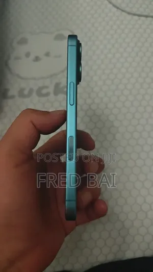 Apple iPhone 16 256 GB Blue