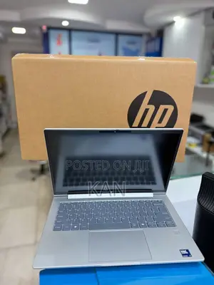 New Laptop HP 8GB Intel Core I7 SSD 512GB
