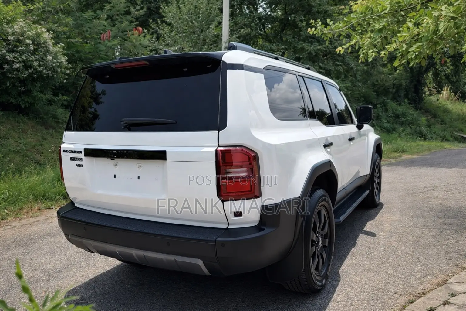 Toyota Land Cruiser Prado 2.8 2024 White