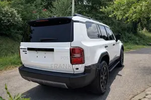 Toyota Land Cruiser Prado 2.8 2024 White