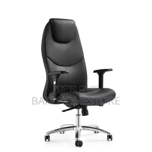 Executive High-Back Swivel Office Chair Boss Chair With Headrest