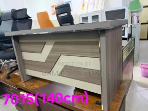 Modern Executive Office Desk 140cm Stylish Home Business Workstation
