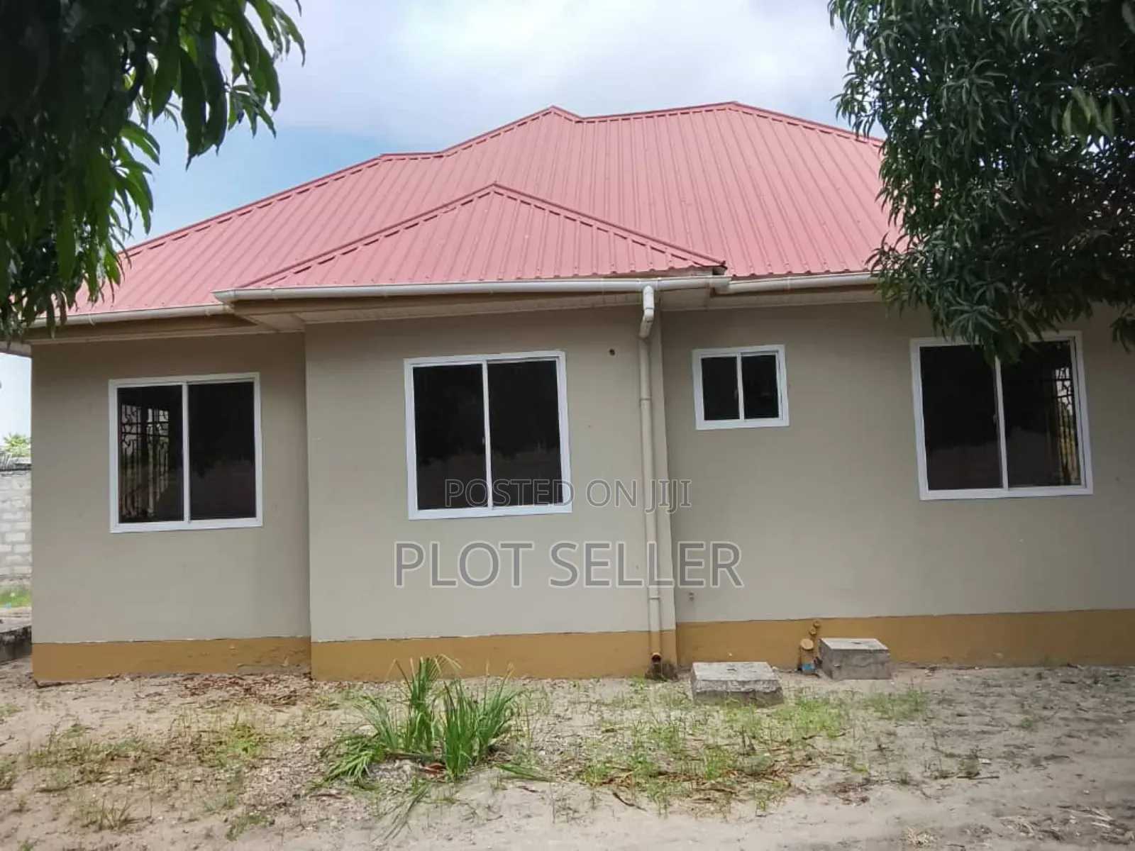 3bdrm House in Kigamboni Kibugumo for sale