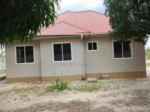 3bdrm House in Kigamboni Kibugumo for sale
