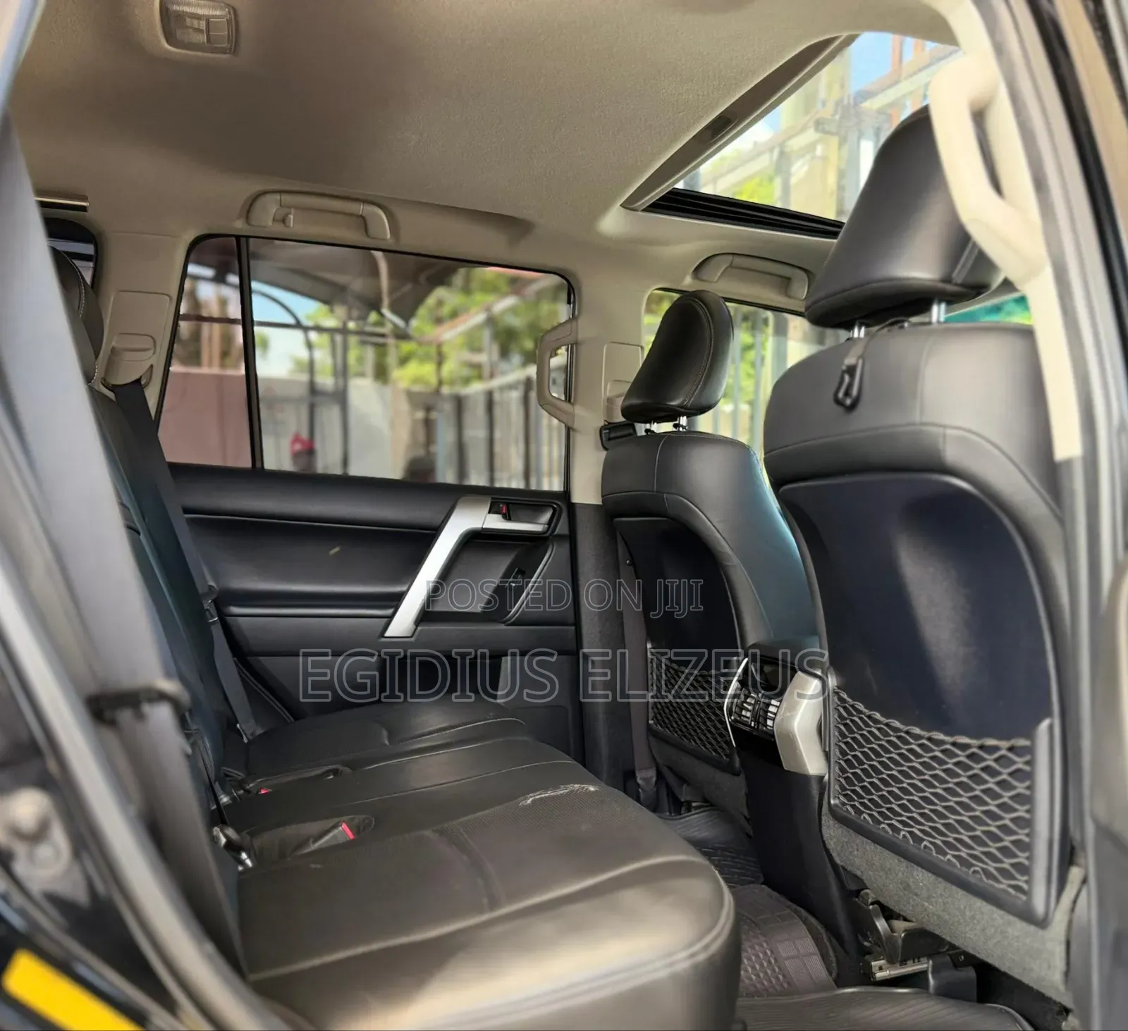 Toyota Land Cruiser Prado 2022 Black