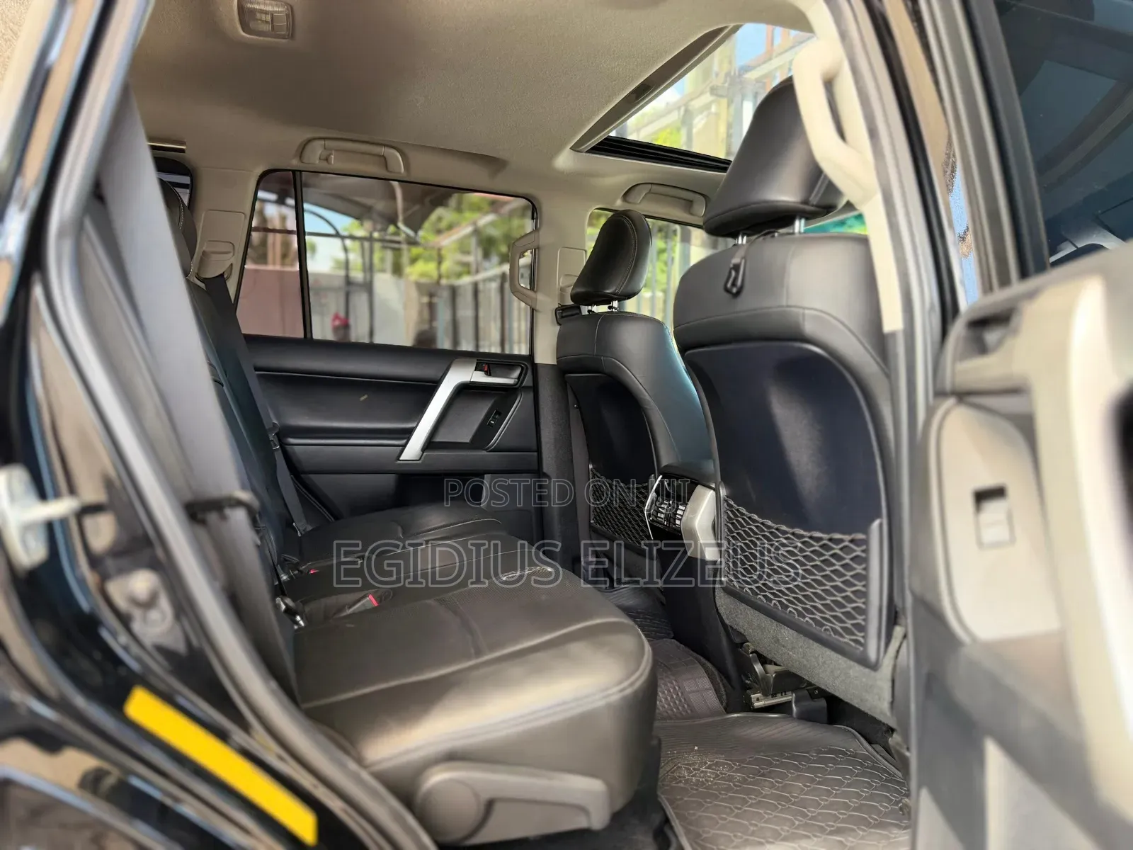 Toyota Land Cruiser Prado 2022 Black