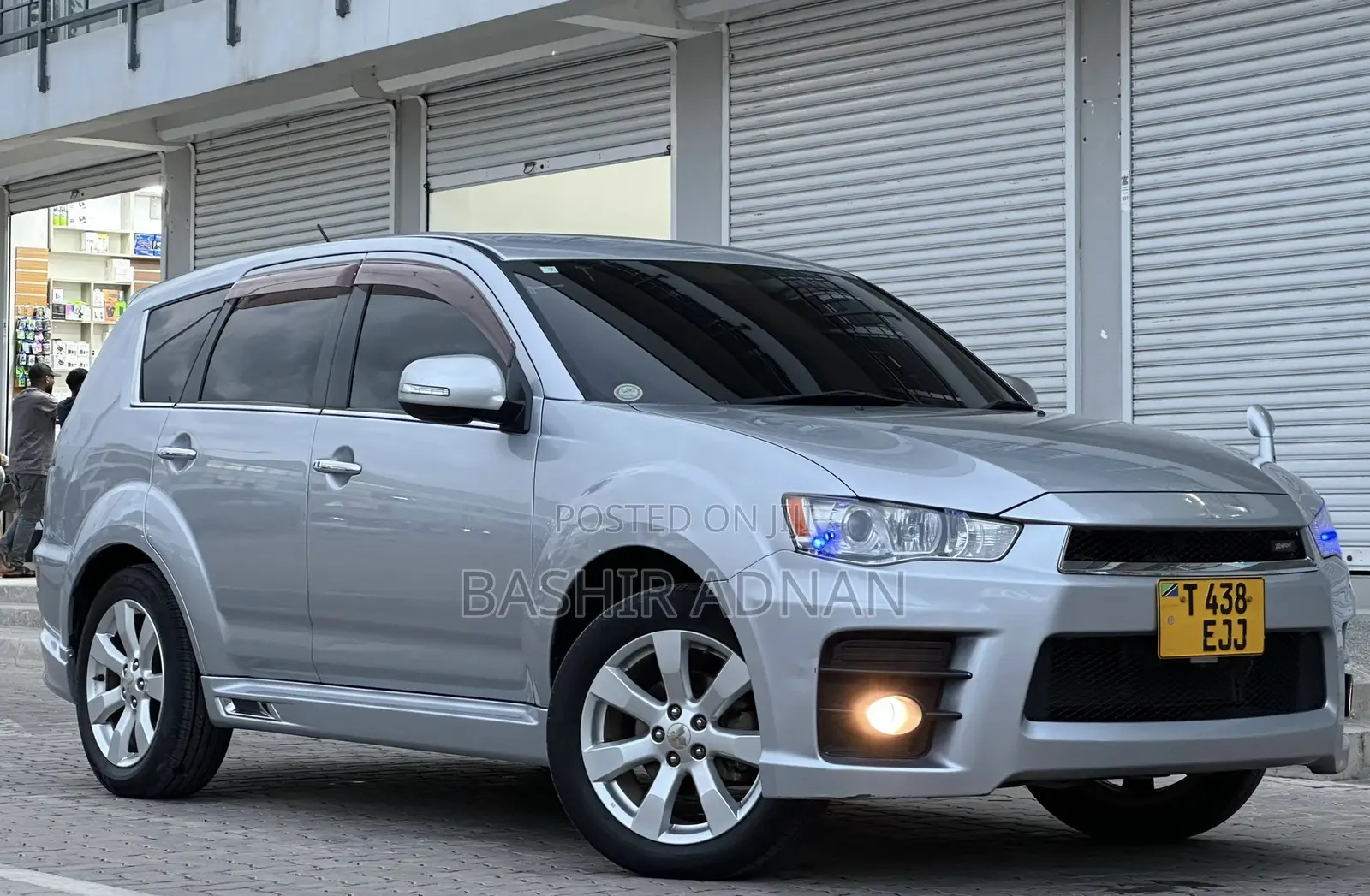 Mitsubishi Outlander 2011 Silver