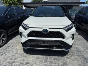 Toyota RAV4 2024 White