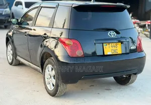 Toyota IST 2003 Black