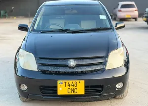 Toyota IST 2003 Black