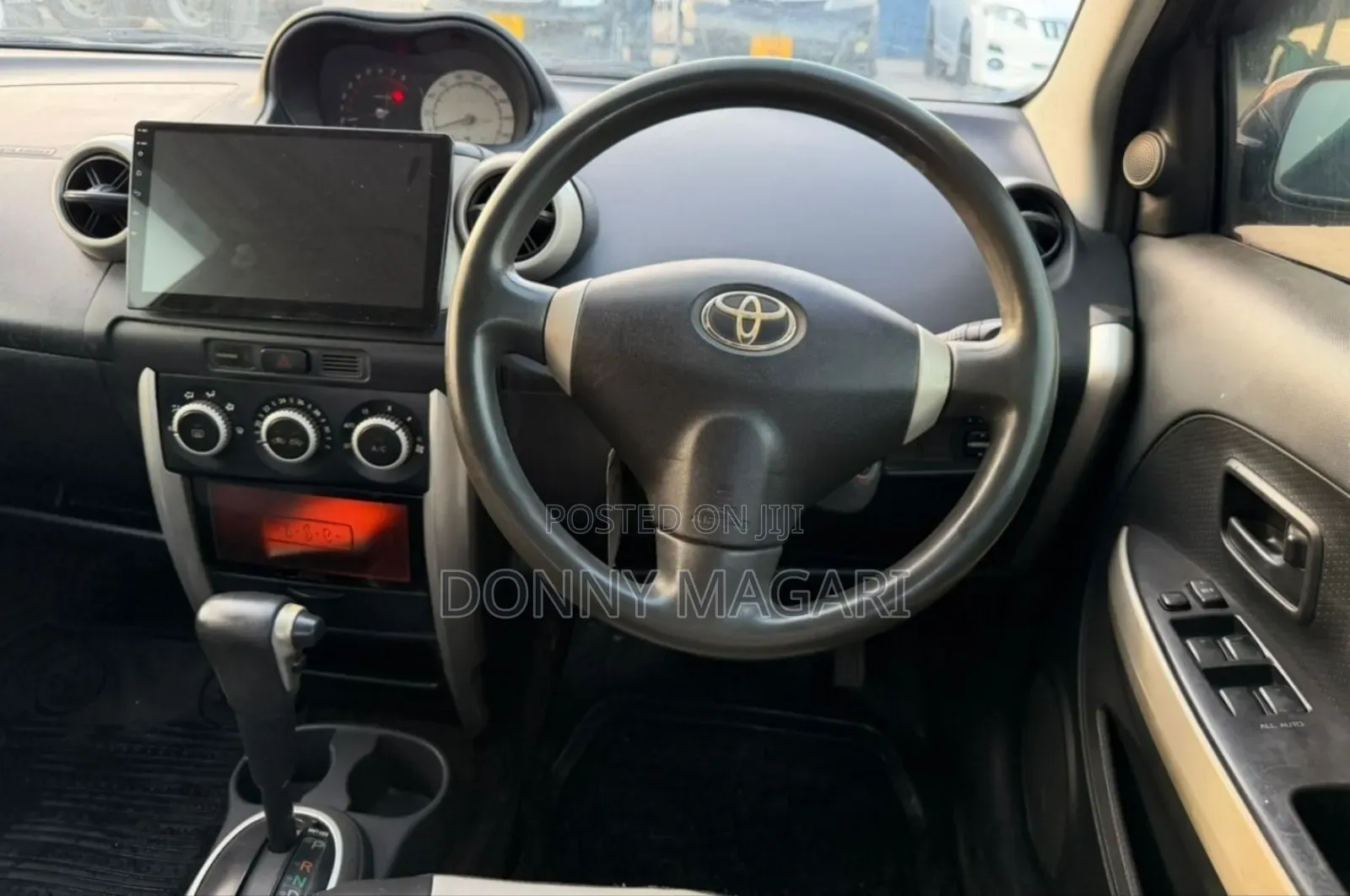 Toyota IST 2003 Black