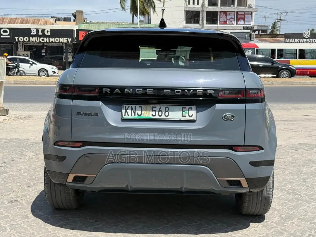Land Rover Range Rover Evoque R-Dynamic HSE 2021 Gray