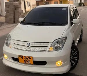 Toyota IST 2006 White