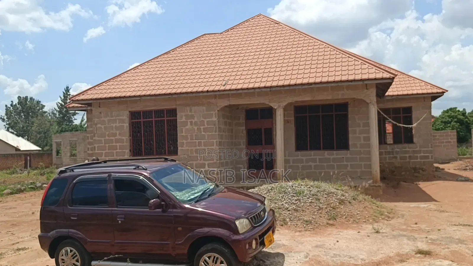 4bdrm House in Buswelu for sale