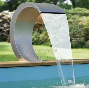 Curved Water Fall (Cobra)