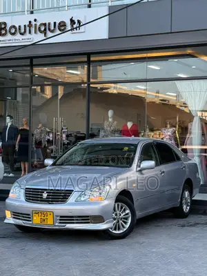 Toyota Crown Royale 2005 Silver