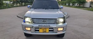 Toyota Land Cruiser Prado 2001 Silver