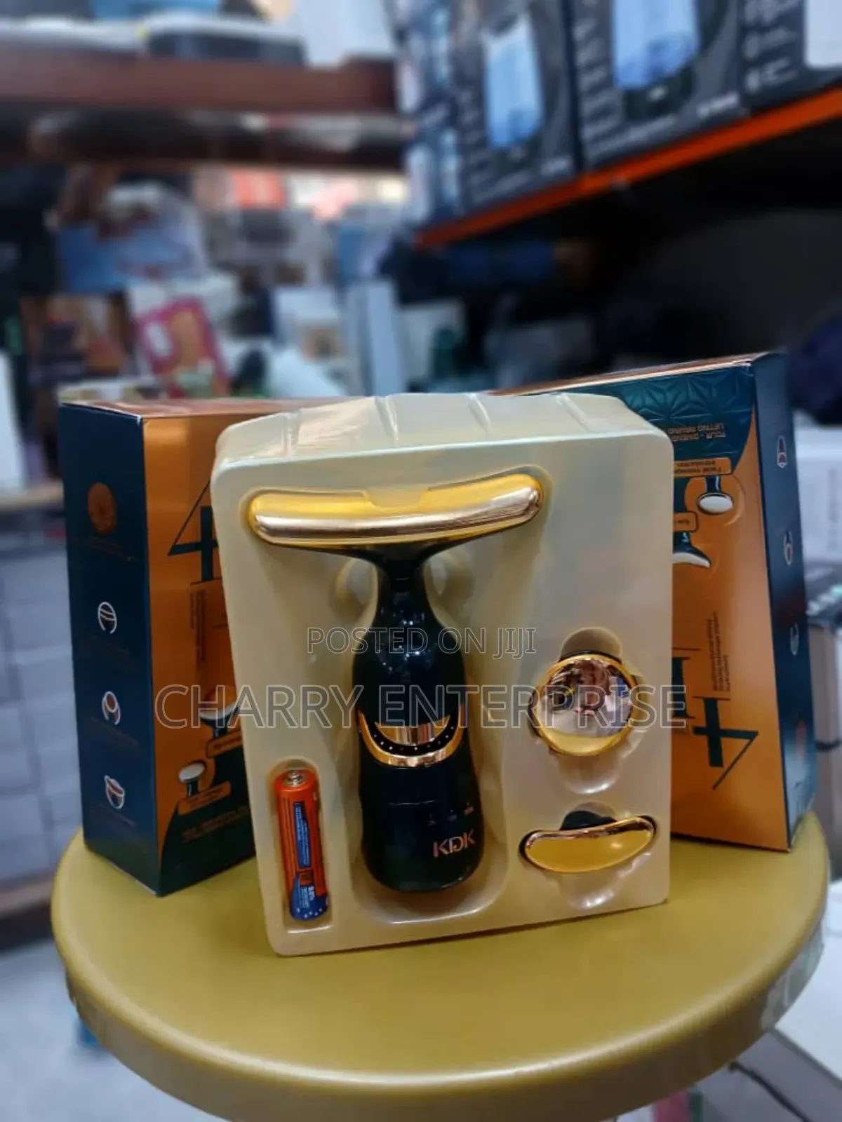 Professional Multifunctional 4d Face Massage Ngozi Inakua Yenye Mvuto