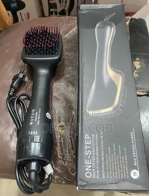 One-Step Hair Dryer and Styler