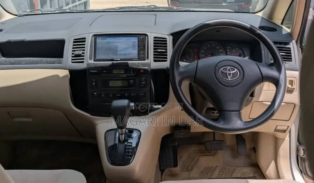 Toyota Corolla Spacio 2005 Silver