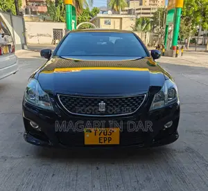 Toyota Crown 2009 Black