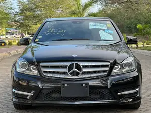 Mercedes-Benz C-Class 2012 Black