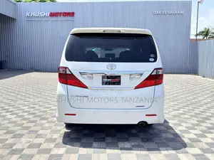 Toyota Alphard 2008 White