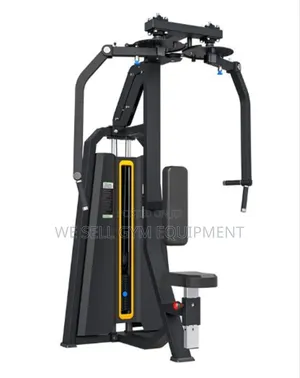 Pec Fly Gym Machine
