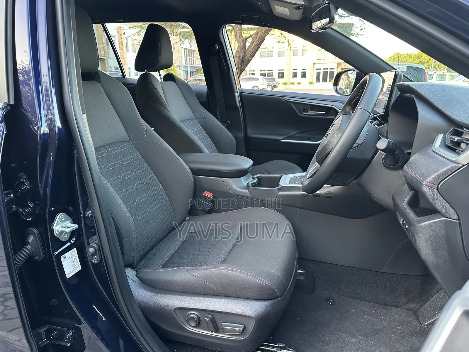 Toyota RAV4 2024 Blue