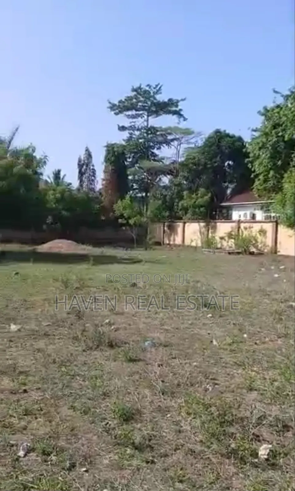 Kiwanja Kinauzwa Mbweni Ubungo