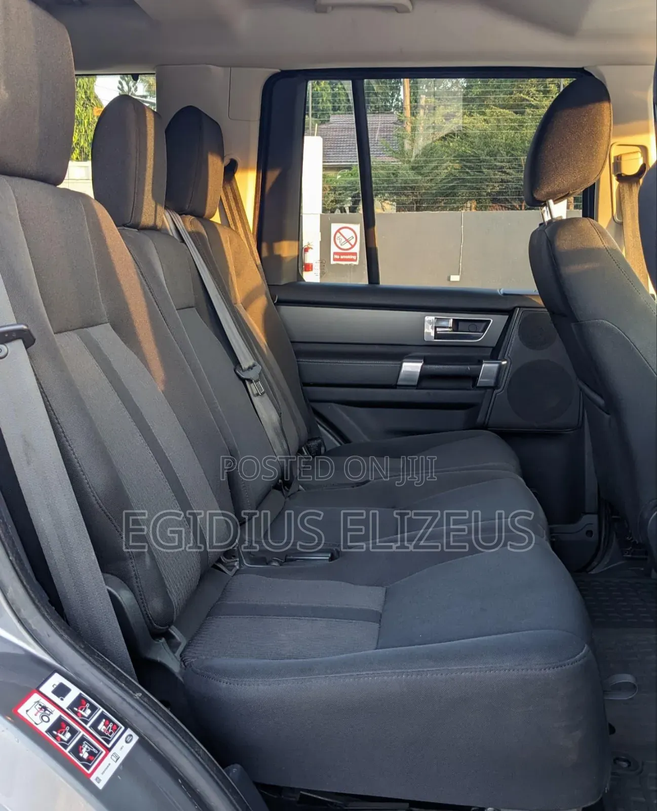 Land Rover Discovery 2013 Gray