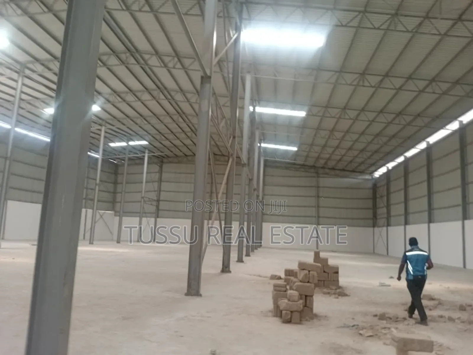 Ware for Rent in Mikochen Industry Area