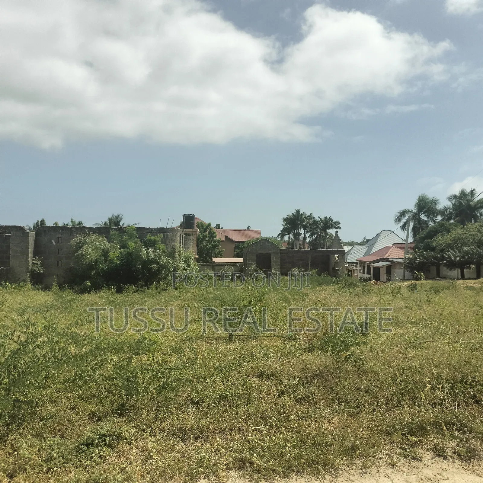 Potential Plot for Sale at Ununio DSM