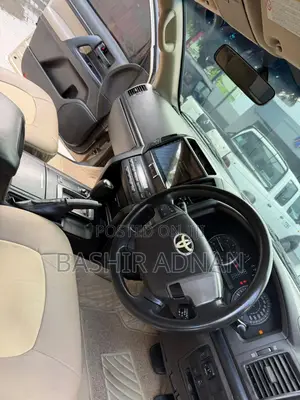 Toyota Land Cruiser 4.5 V8 TD STD 2010 Gold