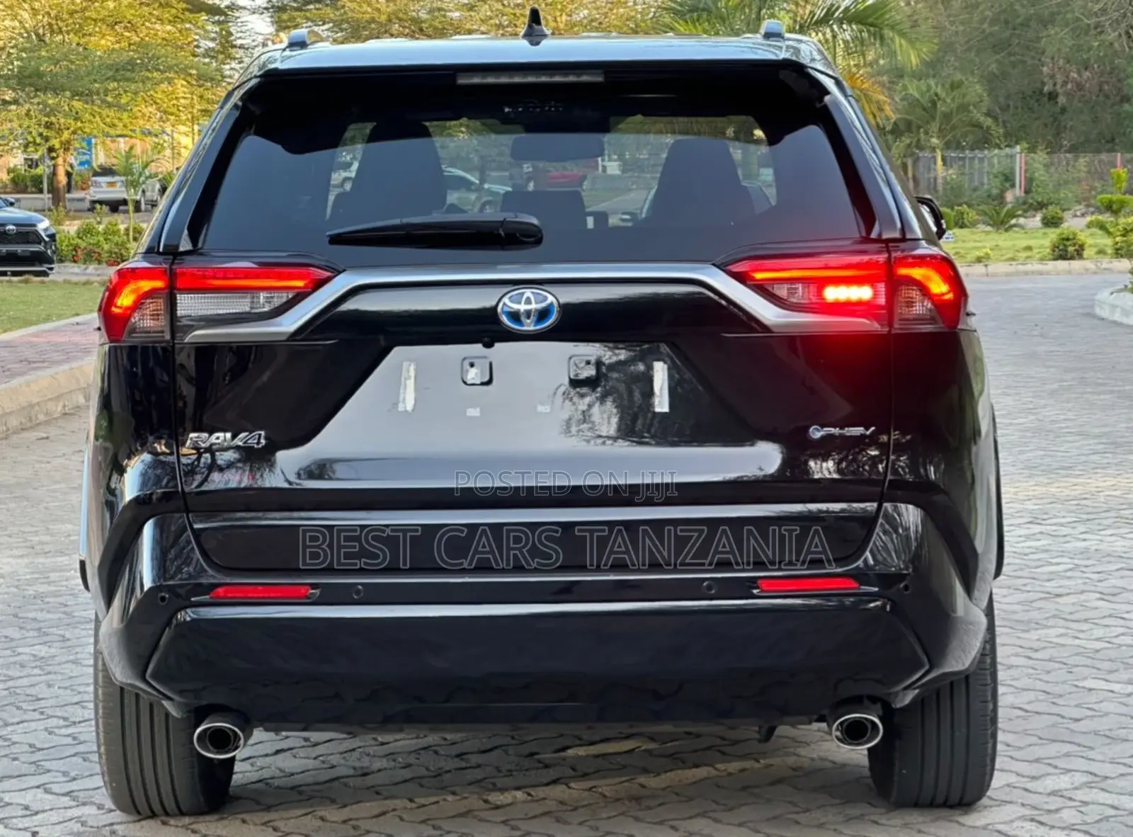 Toyota RAV4 Plug-In Hybrid 2025 Black