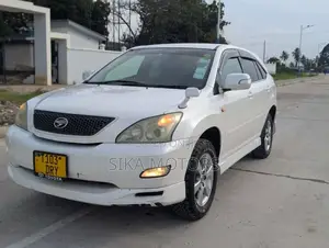 Toyota Harrier 2.4 2005 White