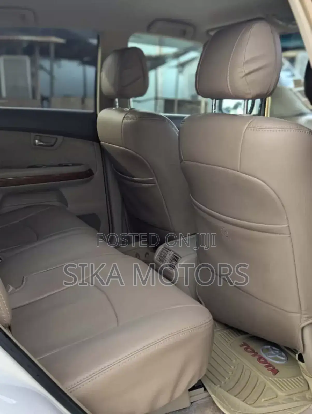Toyota Harrier 2.4 2005 White