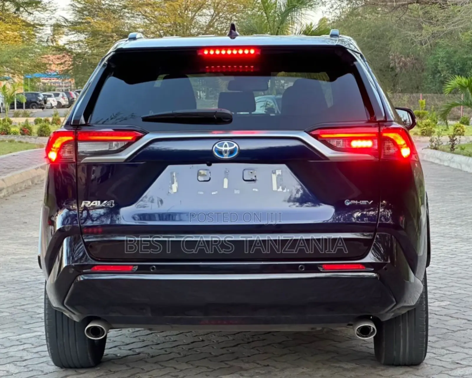Toyota RAV4 Plug-In Hybrid 2025 Blue