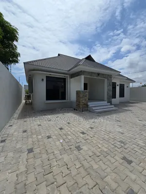 3bdrm House in Mchakama Real Estate, Mbweni for sale