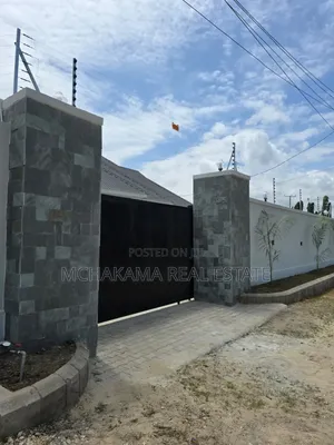 3bdrm House in Mchakama Real Estate, Mbweni for sale