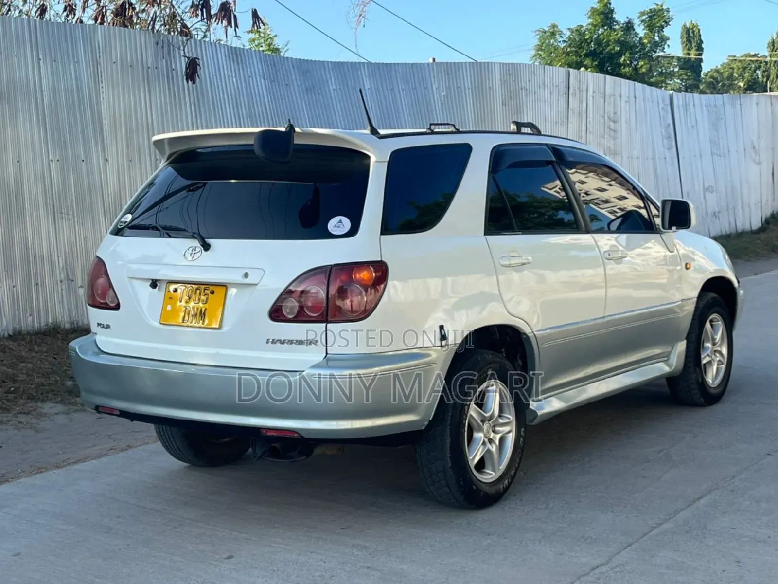 Toyota Harrier 2.4 2004 Silver