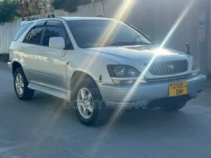 Toyota Harrier 2.4 2004 Silver